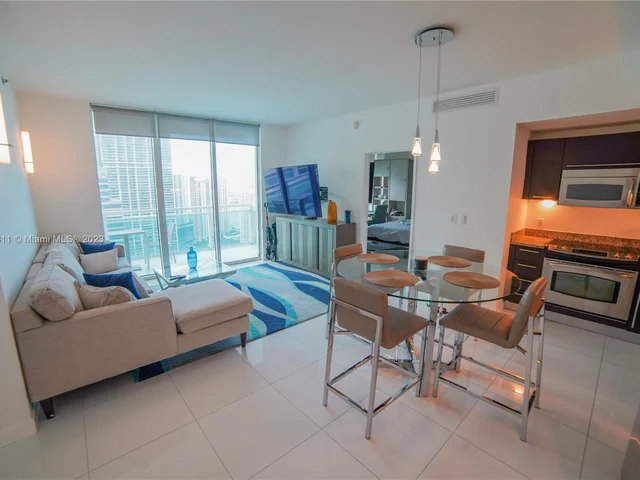 950 BRICKELL BAY DR # 3506, Miami FL 33131