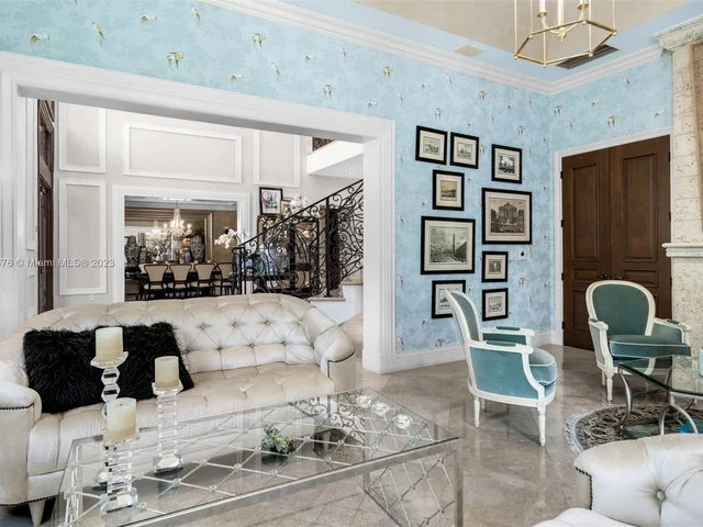 5950 SW 111th St, Pinecrest FL 33156