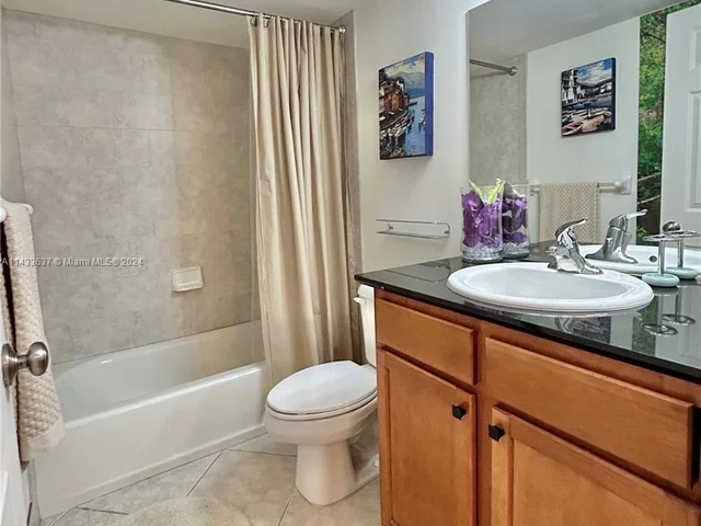 1105 Bahama Bnd # B2, Coconut Creek FL 33066