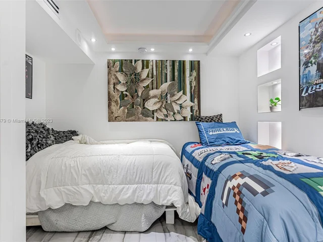 465 Ocean Dr # 506, Miami Beach FL 33139