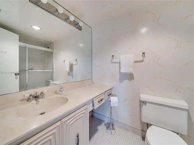 3651 Environ Blvd # 556, Lauderhill FL 33319