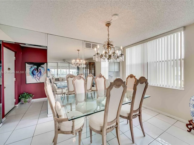 3651 Environ Blvd # 556, Lauderhill FL 33319