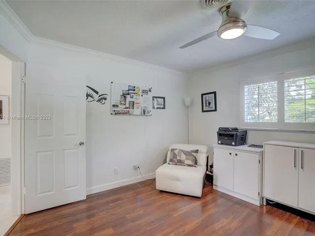 1060 NE 26th Ave, Pompano Beach FL 33062