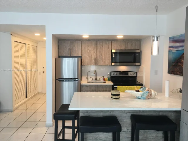 1250 West Ave # 4K, Miami Beach FL 33139