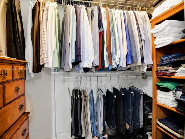 9100 W Bay Harbor Dr, Bay Harbor Islands FL 33154