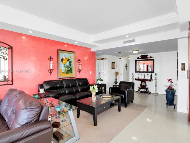 9100 W Bay Harbor Dr, Bay Harbor Islands FL 33154