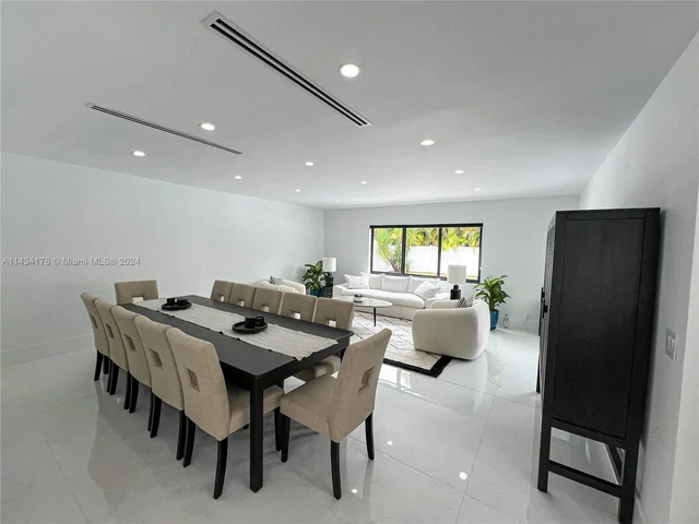 2051 NE 210th St, Miami FL 33179