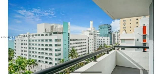 3200 Collins Ave # 5, Miami Beach FL 33140