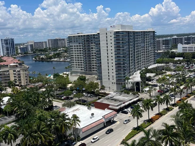 4001 S Ocean Dr, Hollywood FL 33019