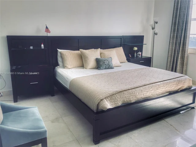 2780 NE 183rd St # 1414, Aventura FL 33160