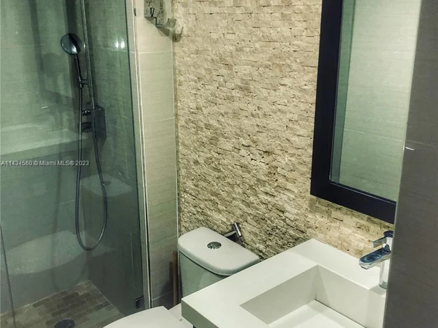 2780 NE 183rd St # 1414, Aventura FL 33160