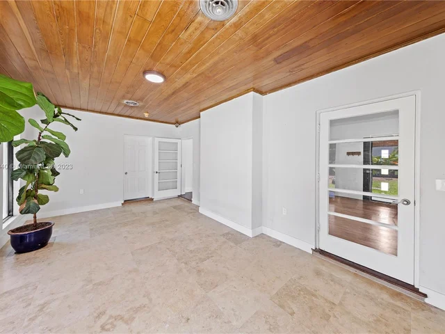 23705 SW 147th Ave, Homestead FL 33032