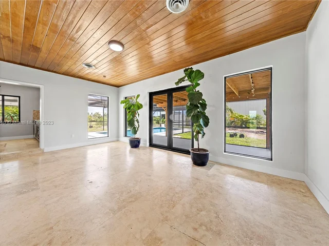 23705 SW 147th Ave, Homestead FL 33032