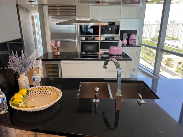 17121 Collins Ave # 2008, Sunny Isles Beach FL 33160