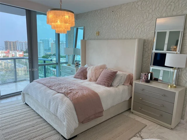 17121 Collins Ave # 2008, Sunny Isles Beach FL 33160