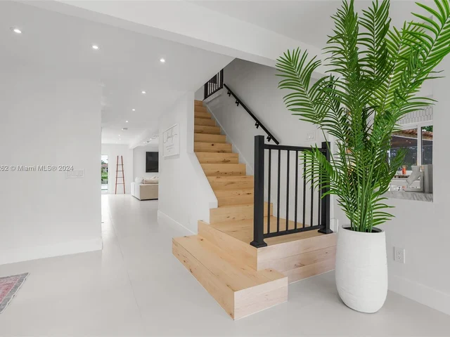 10890 La Reina Rd, Delray Beach FL 33446