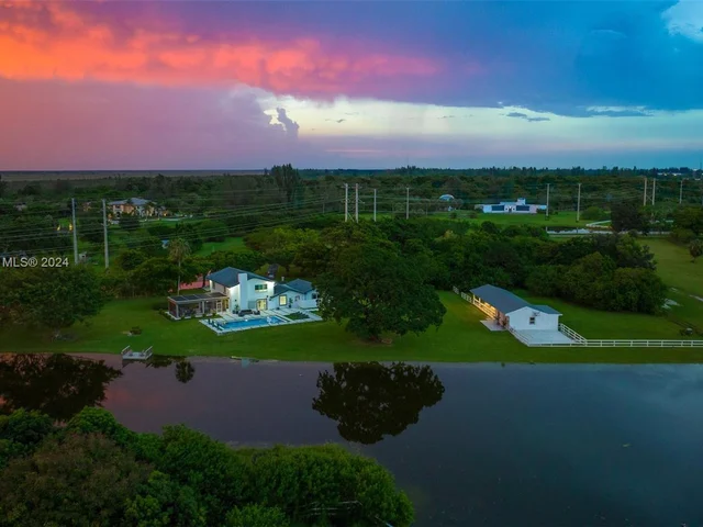 10890 La Reina Rd, Delray Beach FL 33446