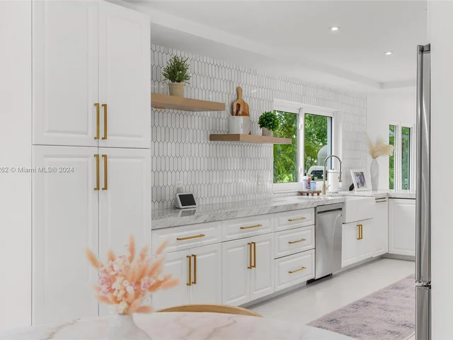 10890 La Reina Rd, Delray Beach FL 33446