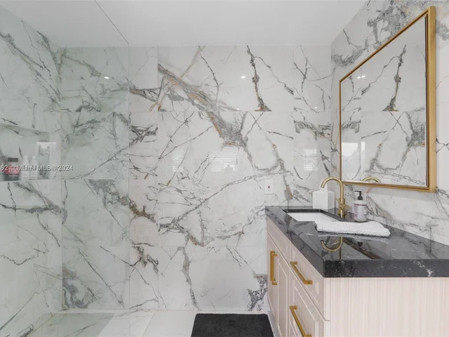 10890 La Reina Rd, Delray Beach FL 33446