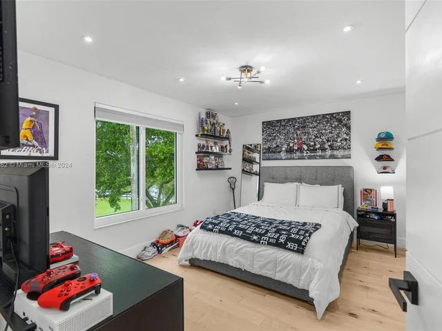 10890 La Reina Rd, Delray Beach FL 33446