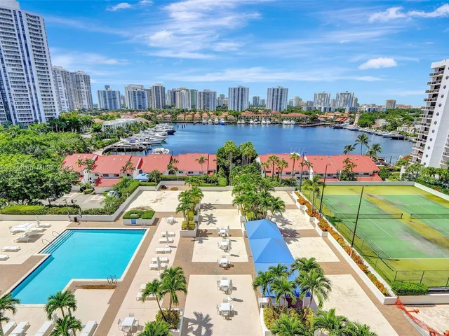 3640 Yacht Club Dr # 1008, Aventura FL 33180