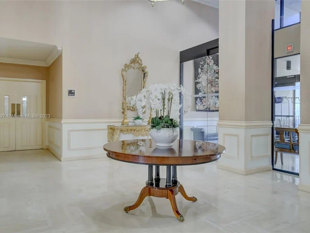 2500 Parkview Dr # 820, Hallandale Beach FL 33009