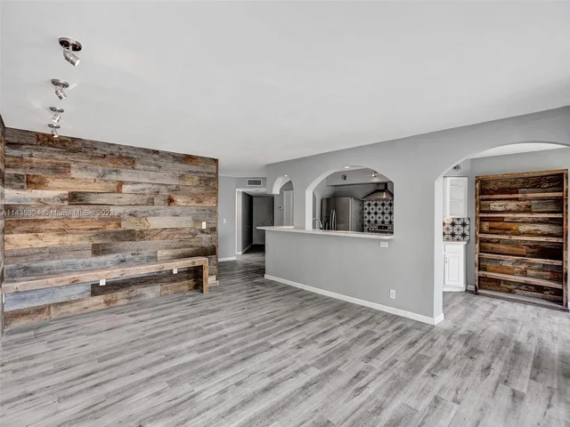 1101 River Reach Dr # 109, Fort Lauderdale FL 33315