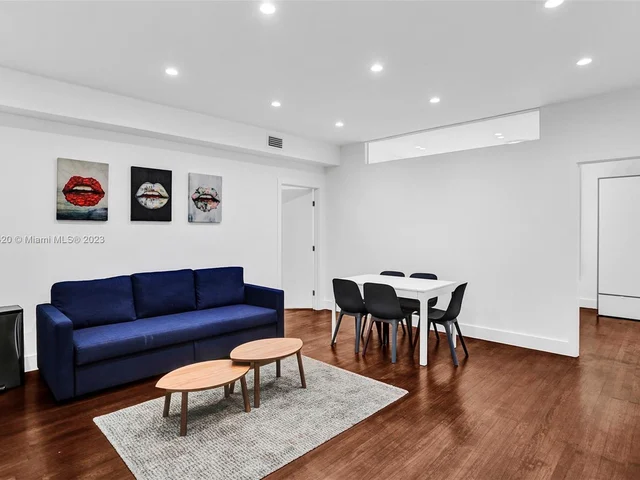 1656 Polk St # 1, Hollywood FL 33020