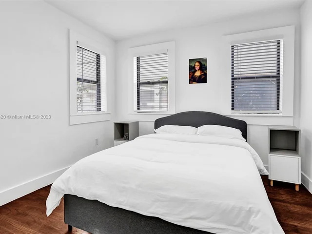 1656 Polk St # 1, Hollywood FL 33020