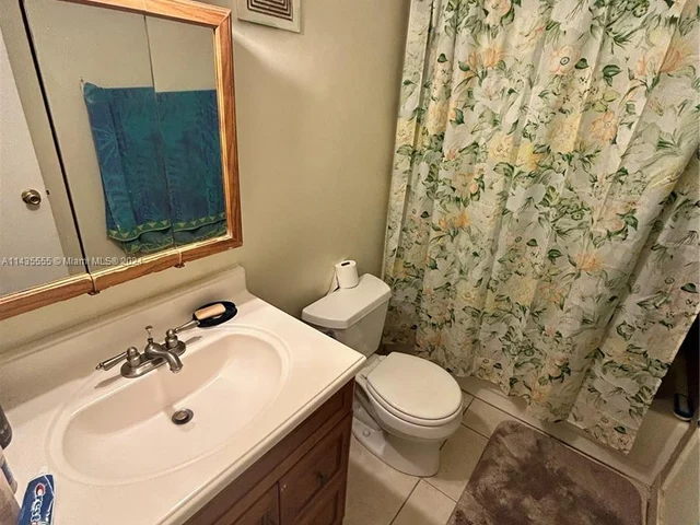 1794 NW 55th Ave # 203, Lauderhill FL 33313