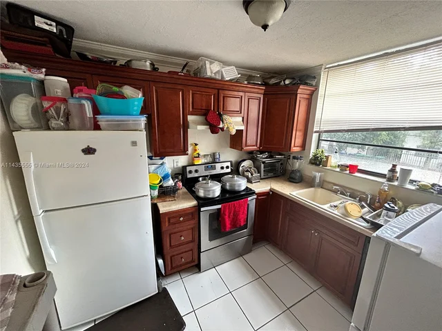 1794 NW 55th Ave # 203, Lauderhill FL 33313