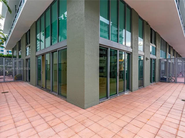 1111 SW 1st Ave, Miami FL 33130