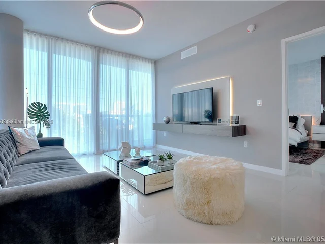 9940 W Bay Harbor Dr, Bay Harbor Islands FL 33154