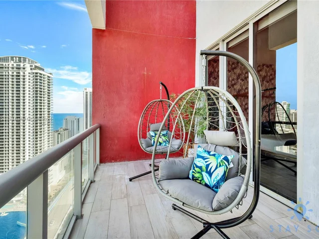 2600 E Hallandale Beach Blvd # T3308, Hallandale Beach FL 33009