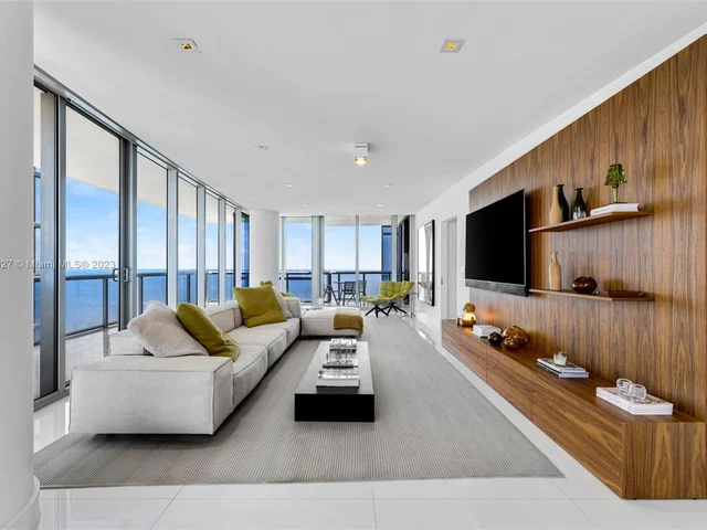 17121 Collins Ave # 3408, Sunny Isles Beach FL 33160