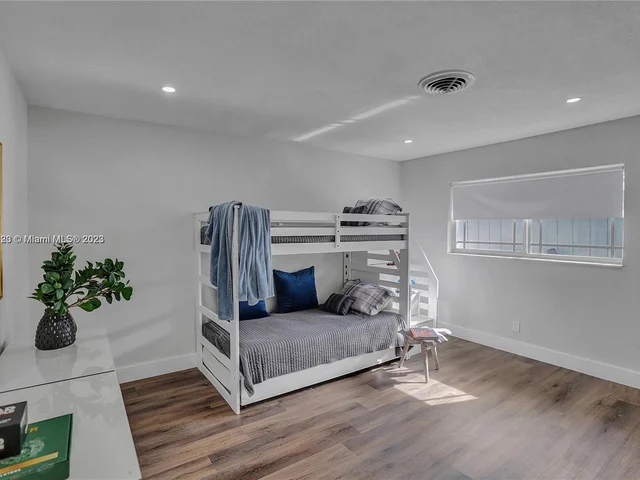 948 NE 26th Ave, Pompano Beach FL 33062