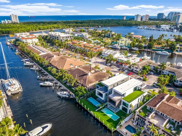 2719 NE 14 St, Fort Lauderdale FL 33304