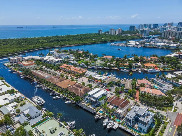 2719 NE 14 St, Fort Lauderdale FL 33304