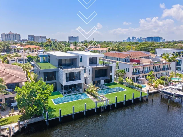 2719 NE 14 St, Fort Lauderdale FL 33304