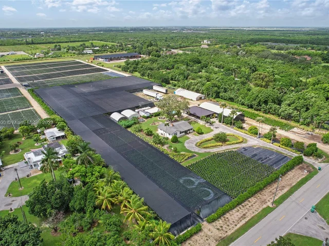 19970 SW 264th St, Homestead FL 33031