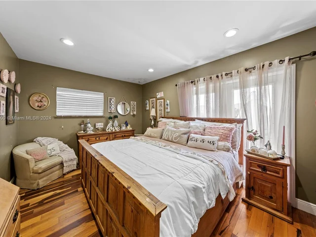 19970 SW 264th St, Homestead FL 33031