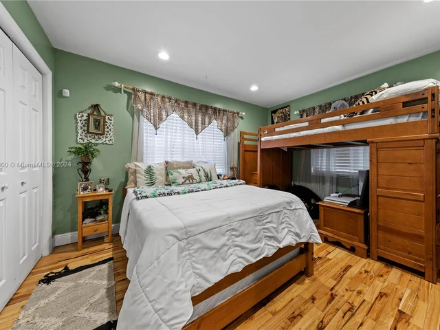 19970 SW 264th St, Homestead FL 33031