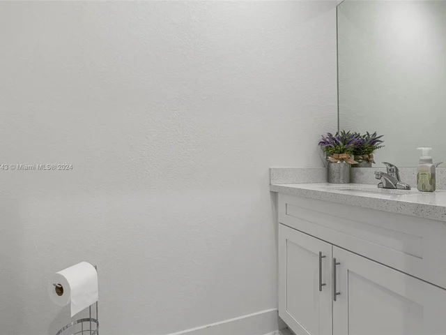 13190 SW 224th St, Miami FL 33170