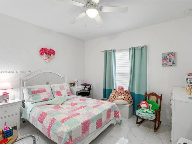 13190 SW 224th St, Miami FL 33170