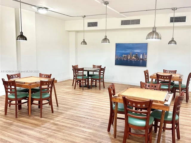 2655 Collins Ave # 905, Miami Beach FL 33140