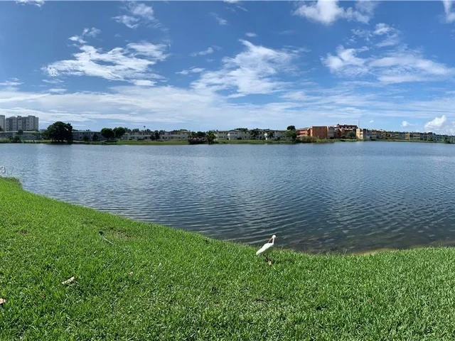 1750 NE 191st St # 1, Miami FL 33179