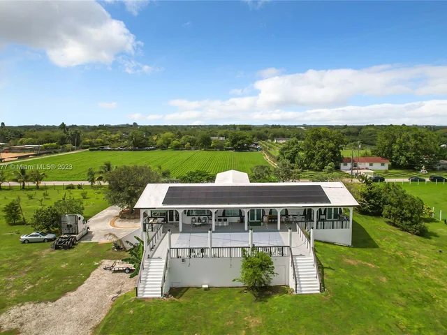 19870 SW 190th St, Miami FL 33187