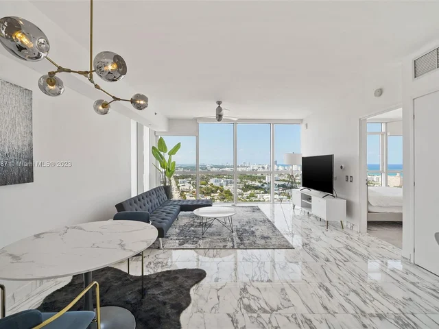 450 Alton Rd # 3008, Miami Beach FL 33139