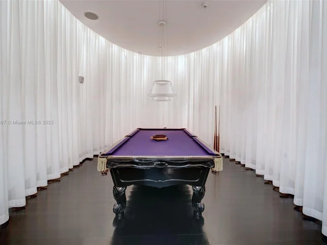 450 Alton Rd # 3008, Miami Beach FL 33139