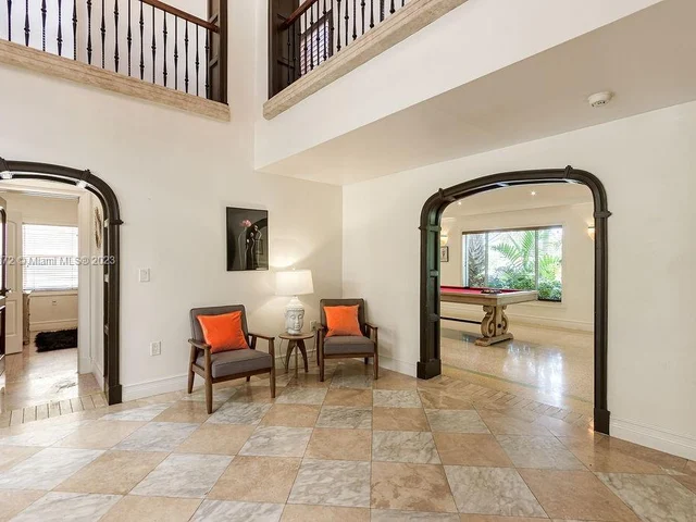 1051 NE 89th St, Miami FL 33138